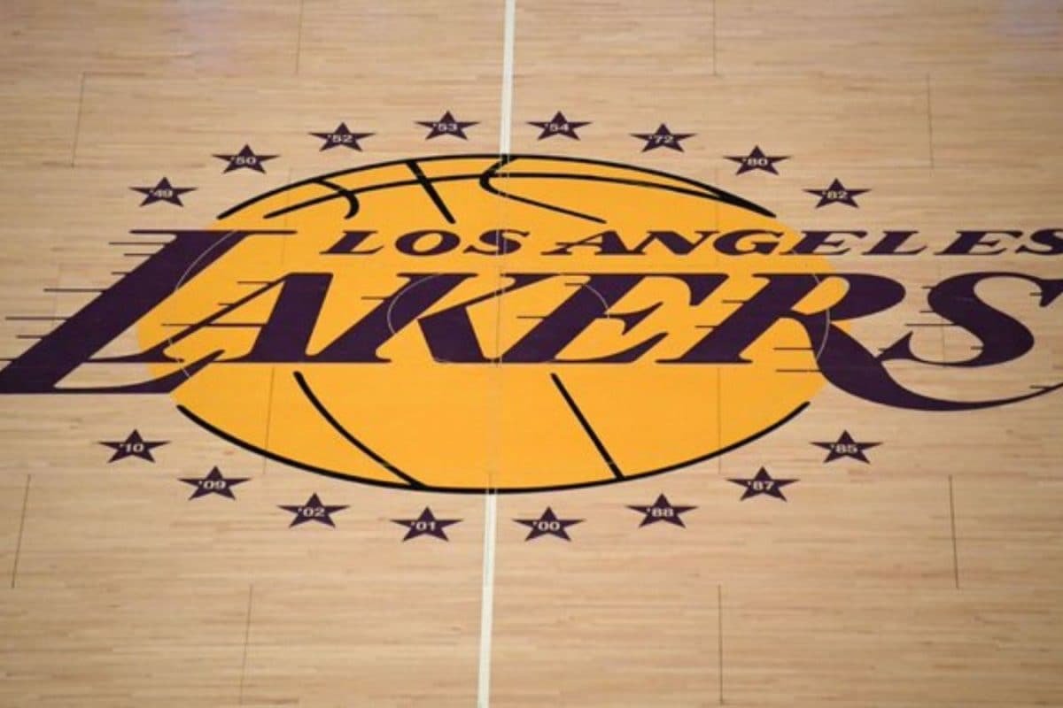 Buss Family Set To Sell LA Lakers In Record $10 Billion Deal