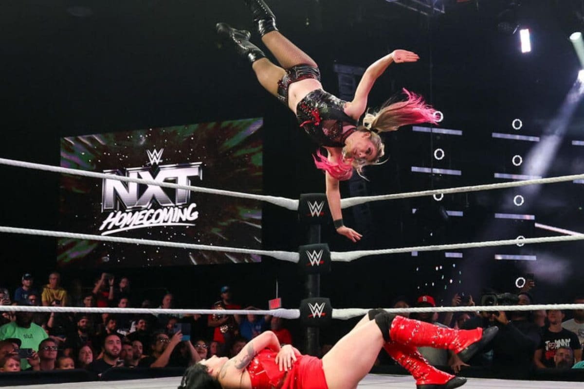 WWE NXT Homecoming: Alexa Bliss, Charlotte Flair Retain WWE Women’s Tag Titles