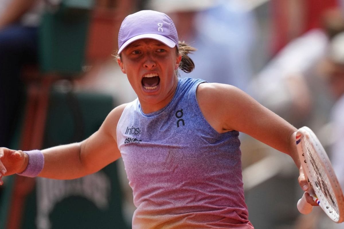 French Open 2025: Holder Iga Swiatek Battles Past Elena Rybakina To Reach Quarters