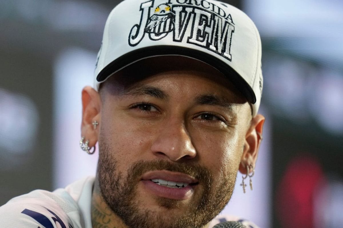 Injured Neymar Out Of Brazil World Cup Qualifiers