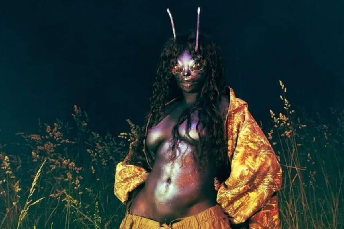 SZA Adds Four Tracks To Her Deluxe LANA Edition Moments Before Super Bowl Halftime Performance