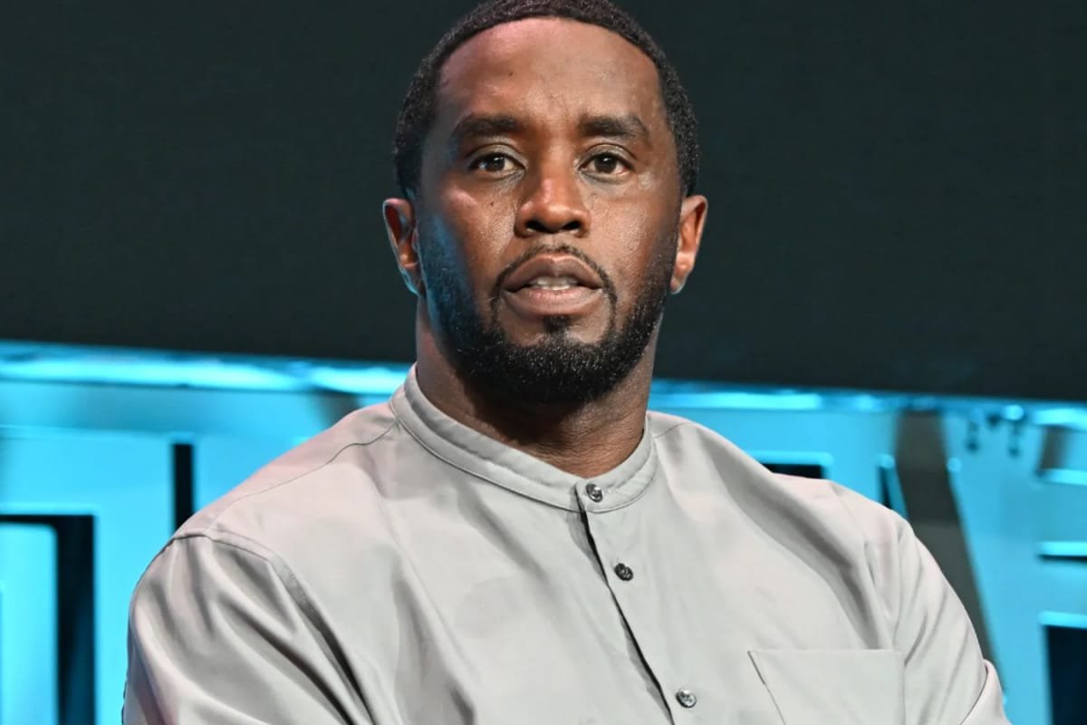 Sean Diddy Combs Forced Employees For Sex, Threatened Them | Shocking New Allegations