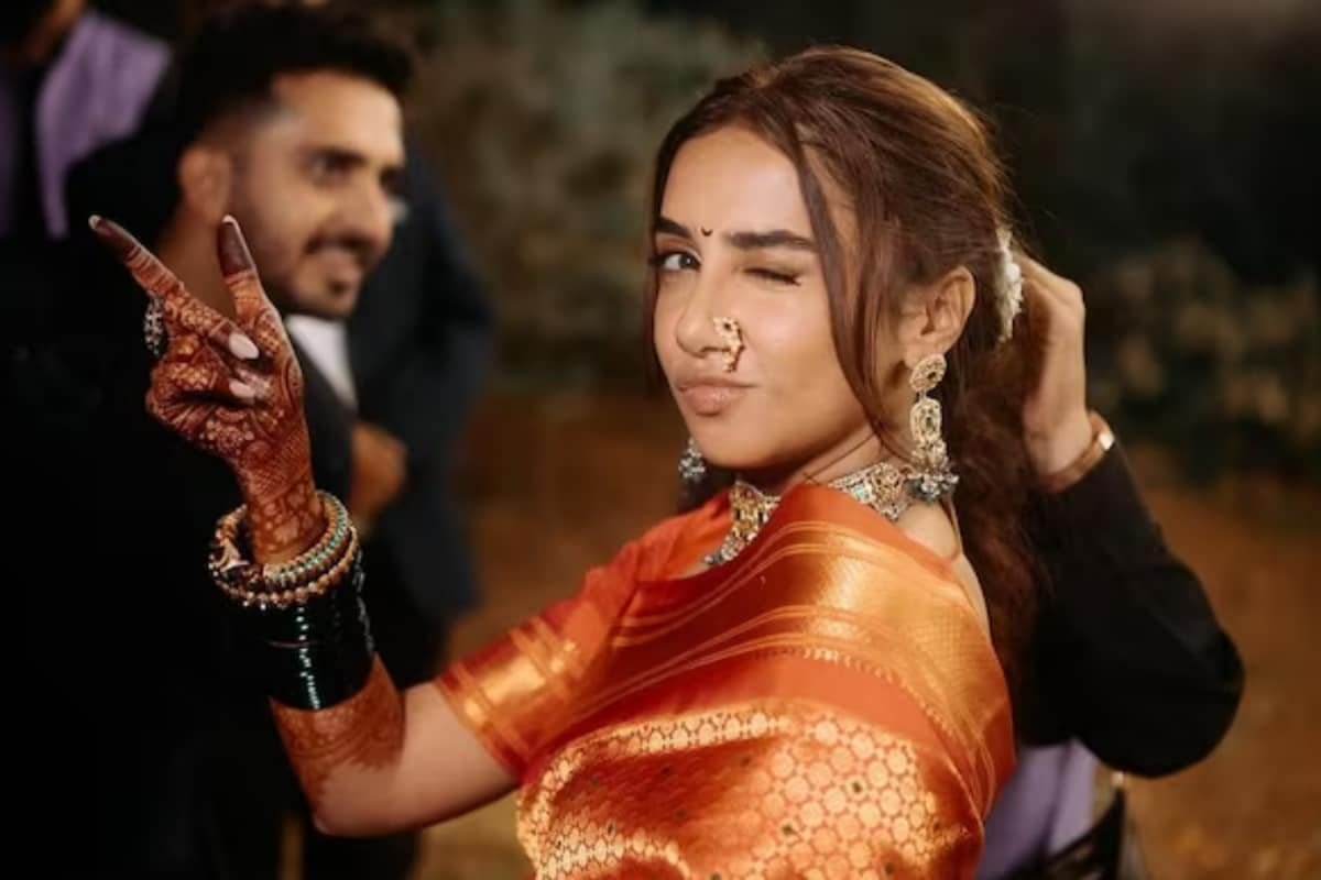 Watch: Prajakta Koli Grooves To Mere Husband Mujhko Pyaar Nahin Karte, Sets New Wedding Trend