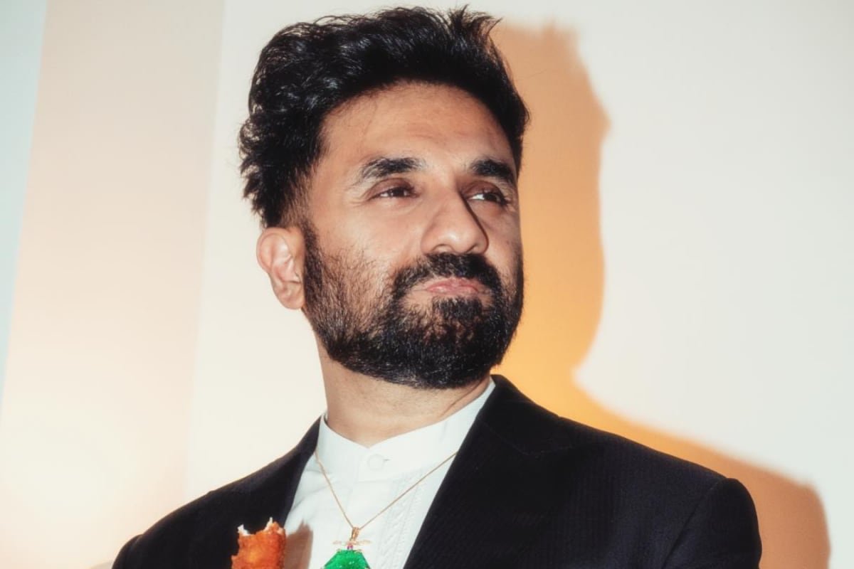 Vir Das Compares Breathing In Mumbai To Smoking Cigarettes; Delhiites React
