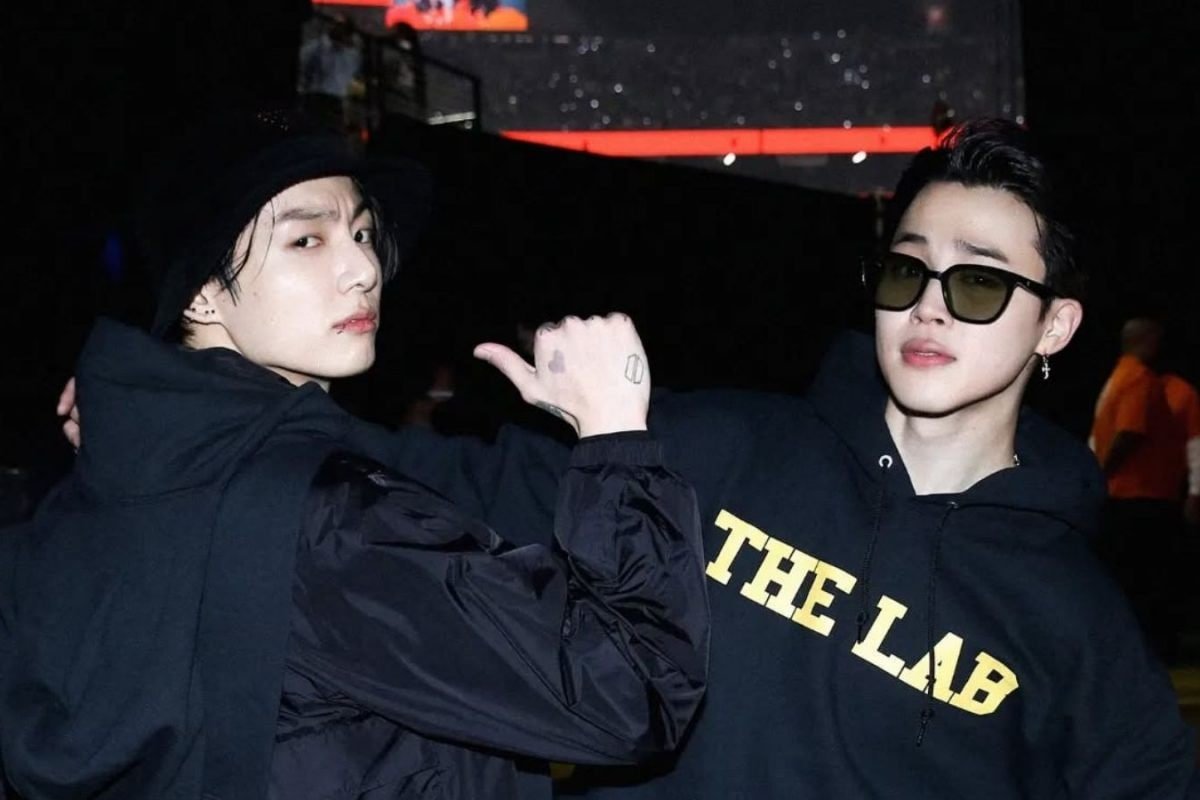 BTS Stars Jungkook And Jimin’s Playful Weverse Conversation Has ARMYs Cracking Up