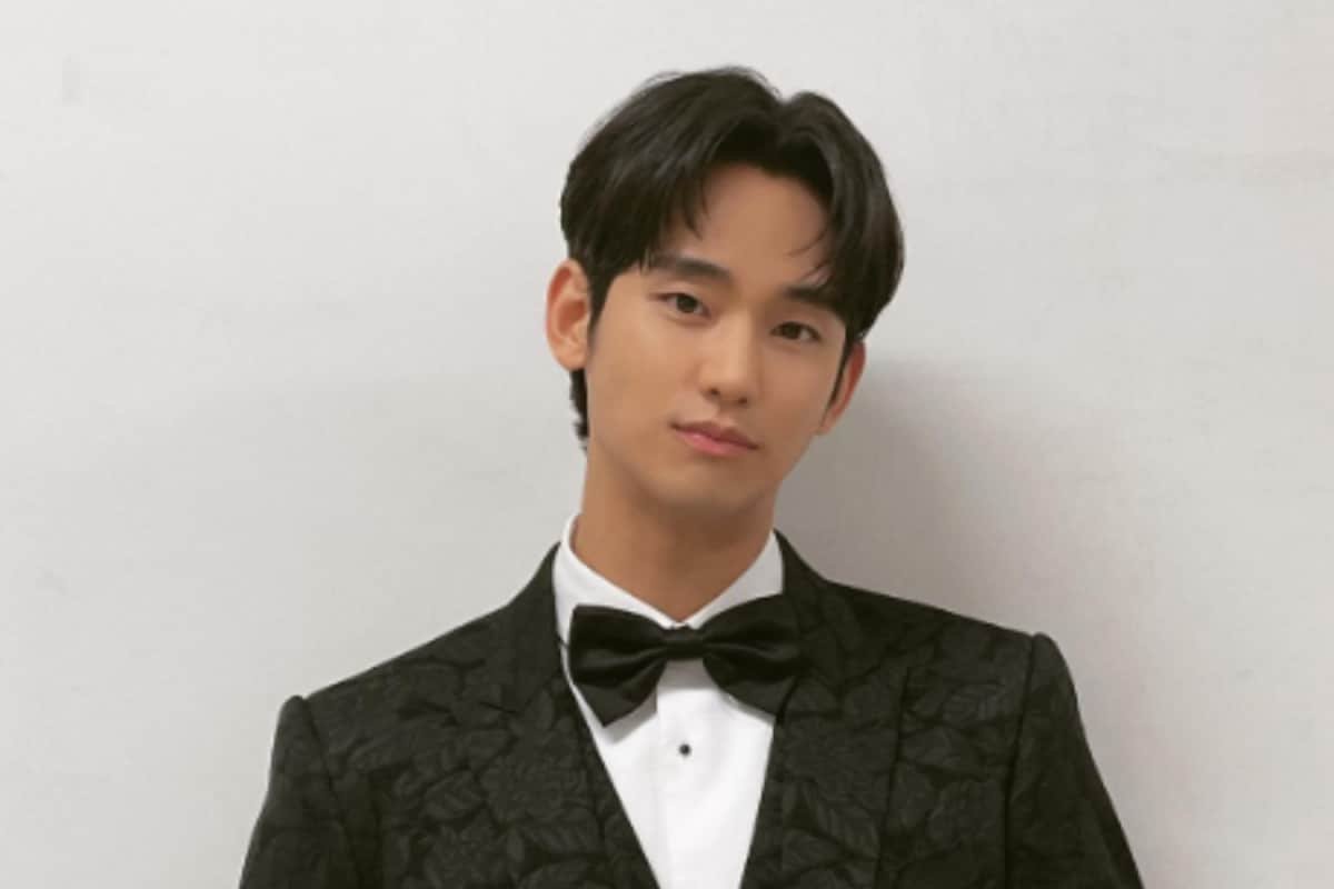 Kim Soo Hyun’s Billboard Replaced With IVE’s Jang Wonyoung Amid Controversy