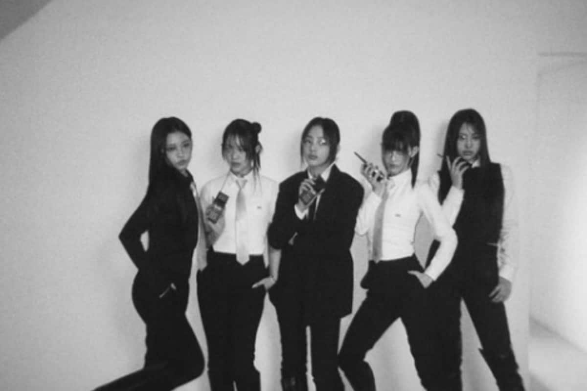 NJZ Poses With BLACKPINKs Jennie In Viral Picture, Fans Hail Their Friendship