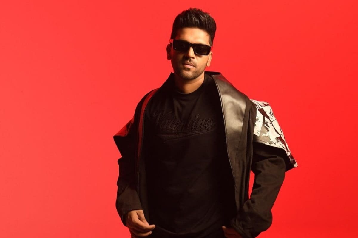 Guru Randhawa Is All Set To Embark On A New Journey With Warner Music India