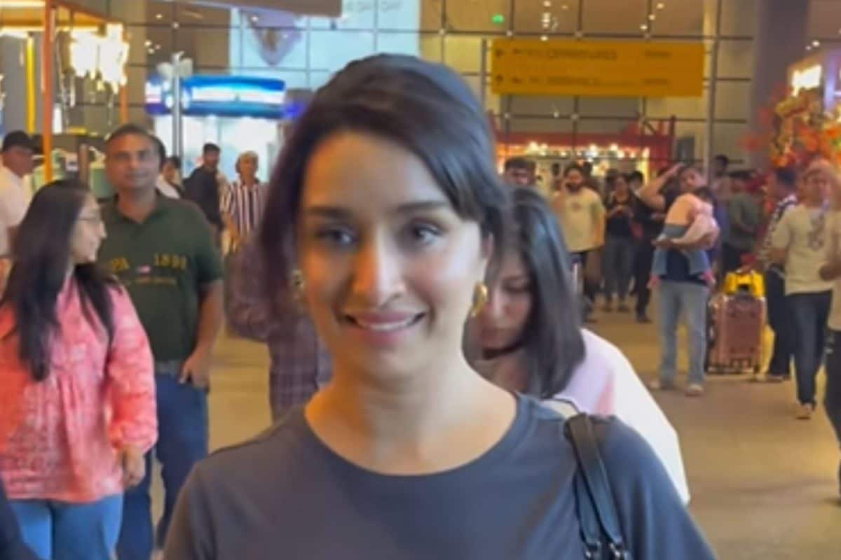 This Throwsupport Video Is Proof That Shraddha Kapoor Is A Fan Favourite