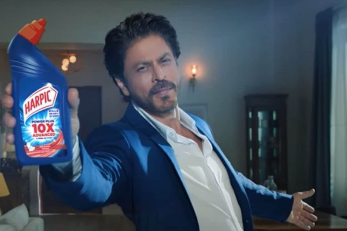 Shah Rukh Khan’s New Harpic Ad Has A DDLJ-Maratha Mandir Link