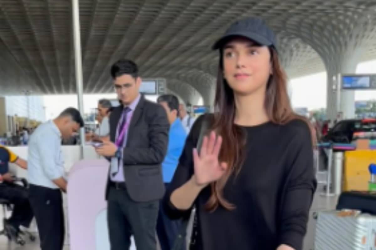 Aditi Rao Hydari Welcomes Summer In A Relaxed-Fit And Black Cap