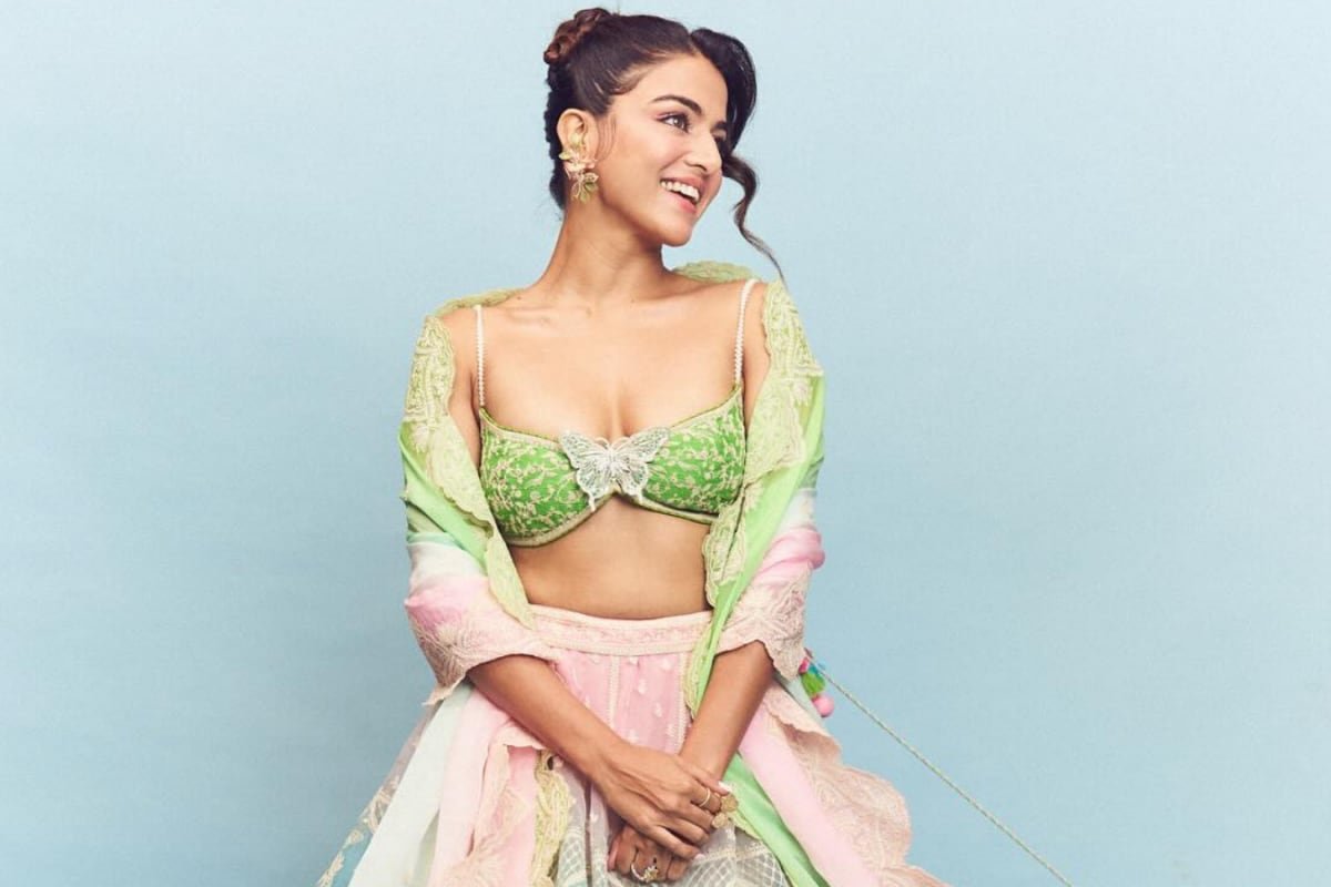 Wamiqa Gabbi Channels Her Inner ‘Titli’ For Bhul Chukk Maaf Promotions