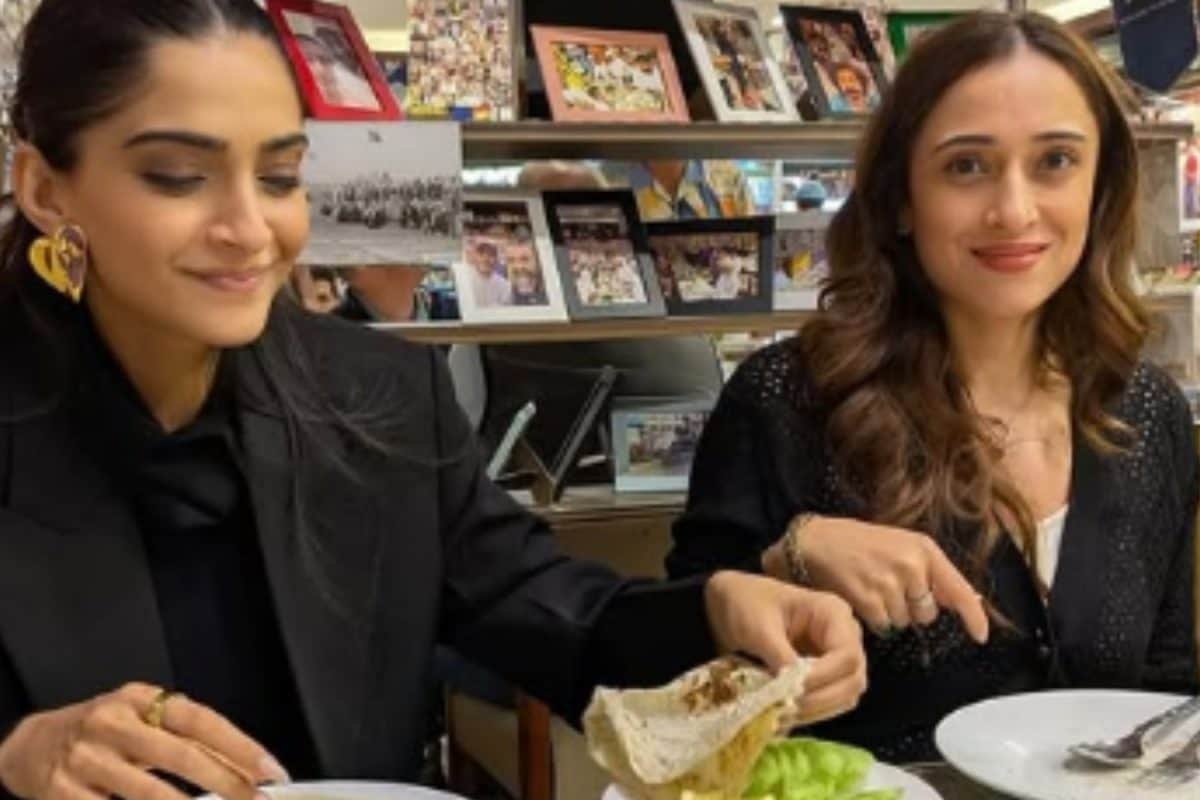 Sonam Kapoor Just Turned Her Foodie Mode On. TBH, We Are Loving It