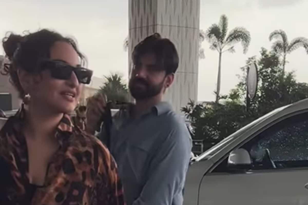 Sonakshi Sinha And Zaheer Iqbal Are Super Excited As They Embark On A New Trip