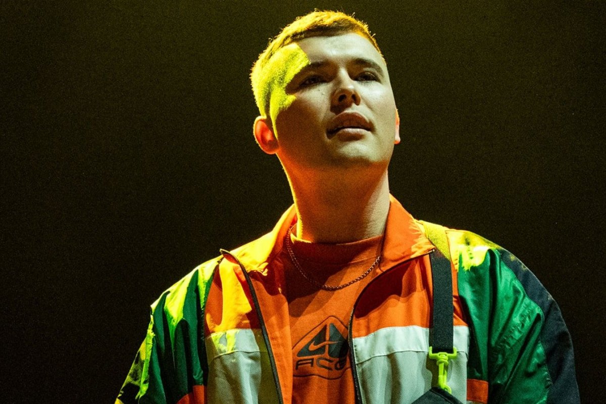 Who Is Liam O’Hanna? Kneecap’s Rapper Charged With ‘Terror Offence’