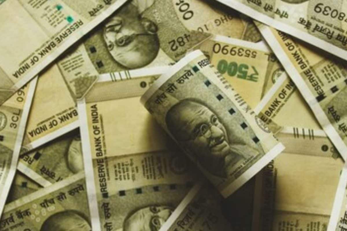 8th Pay Commission: When Will Govt Employees Get A Salary Hike? Check Details
