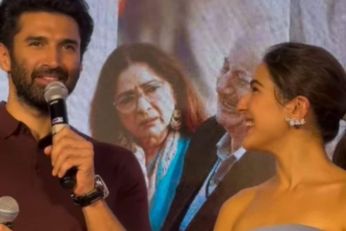 Aditya Roy Kapur’s Reply To Fans Urging Him To Sing Is Pure Gold