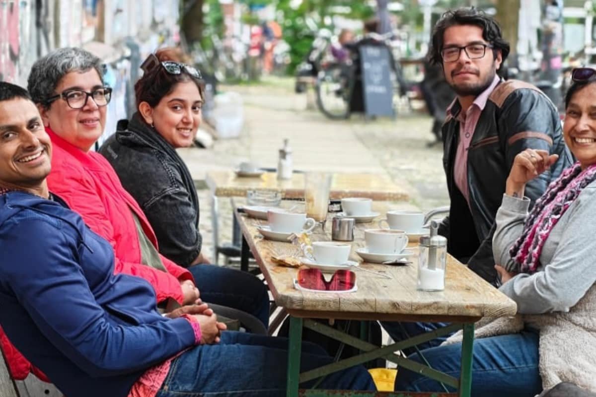 Nupur Shikhare, Junaid Khan, Reena Dutta In One Frame. Courtesy: Ira Khan