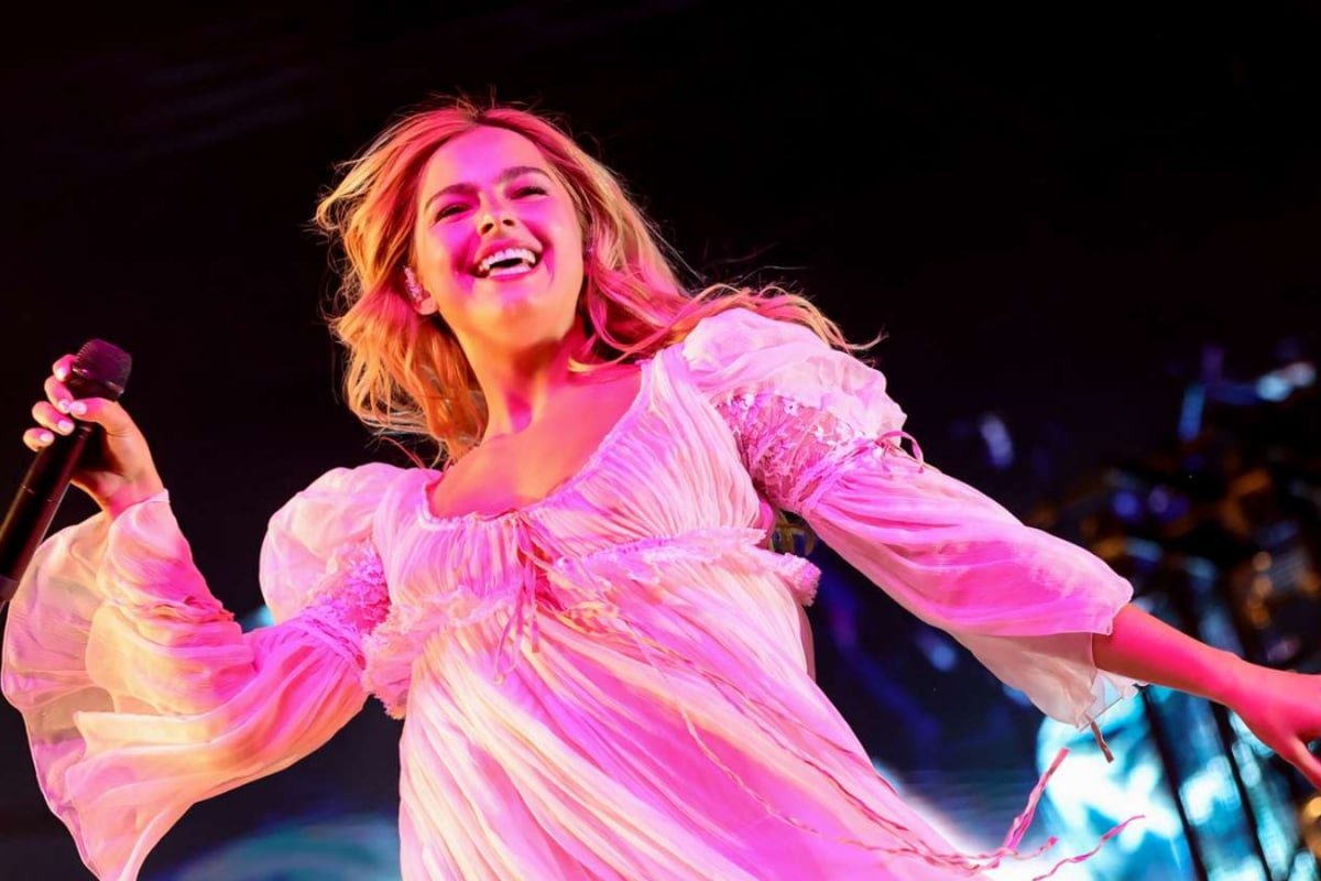 Addison Rae Hails Divine Woman Lana Del Rey After Wembley Show In London