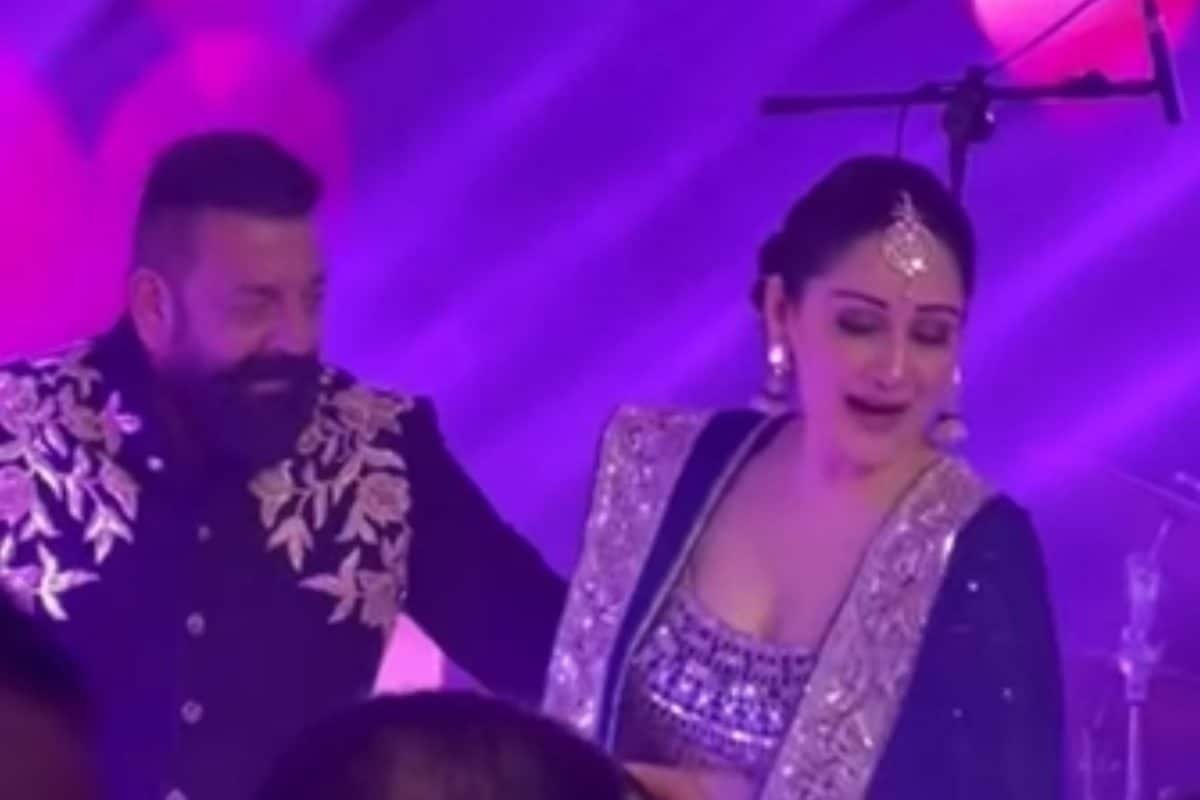 Watch: Sanjay Dutt Recreates Meri Duniya Hai With His Forever Love Maanayata