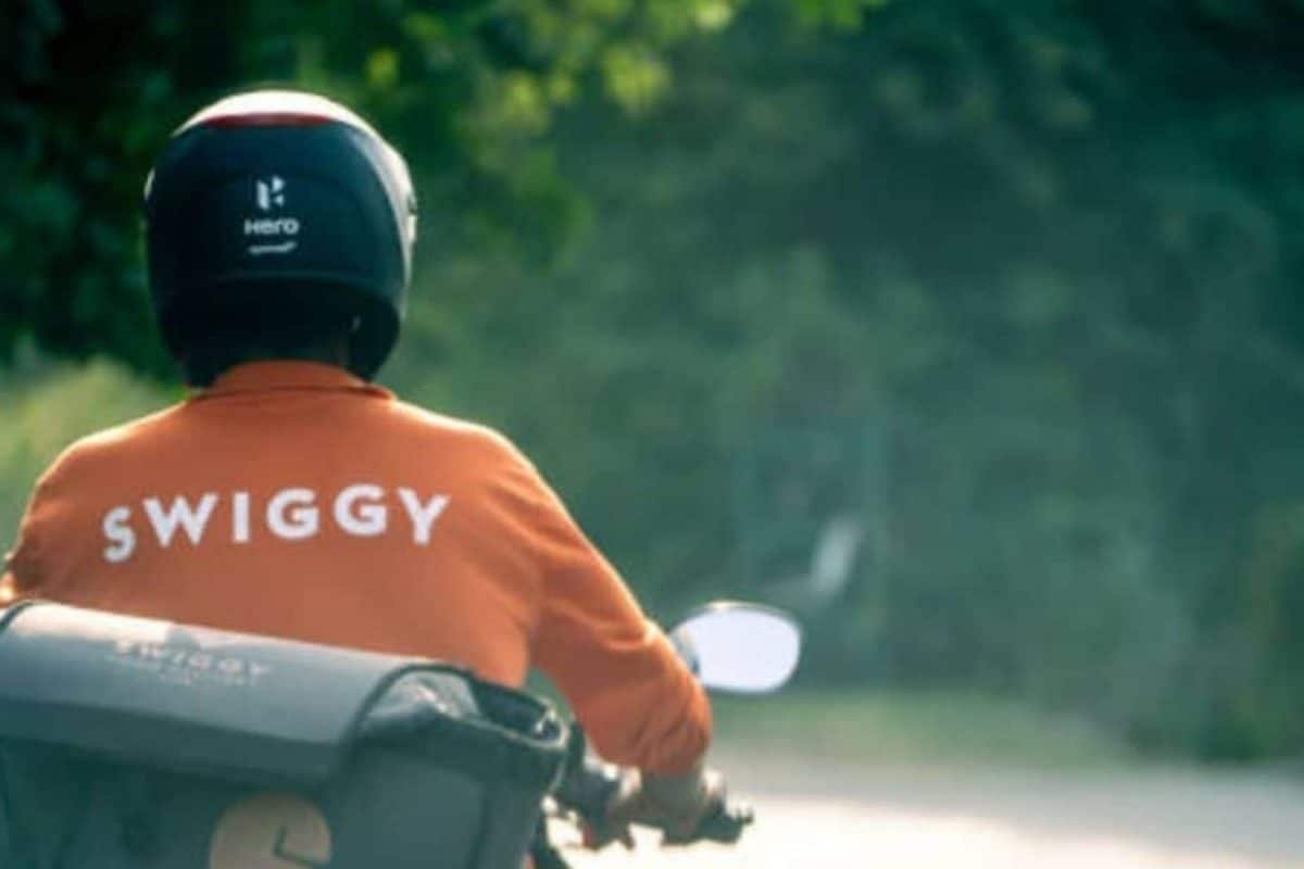Woman Shares Clever Trick To Cut Swiggy And Zomato Fees, Internet Calls It ‘Cheapest Premium Plan’