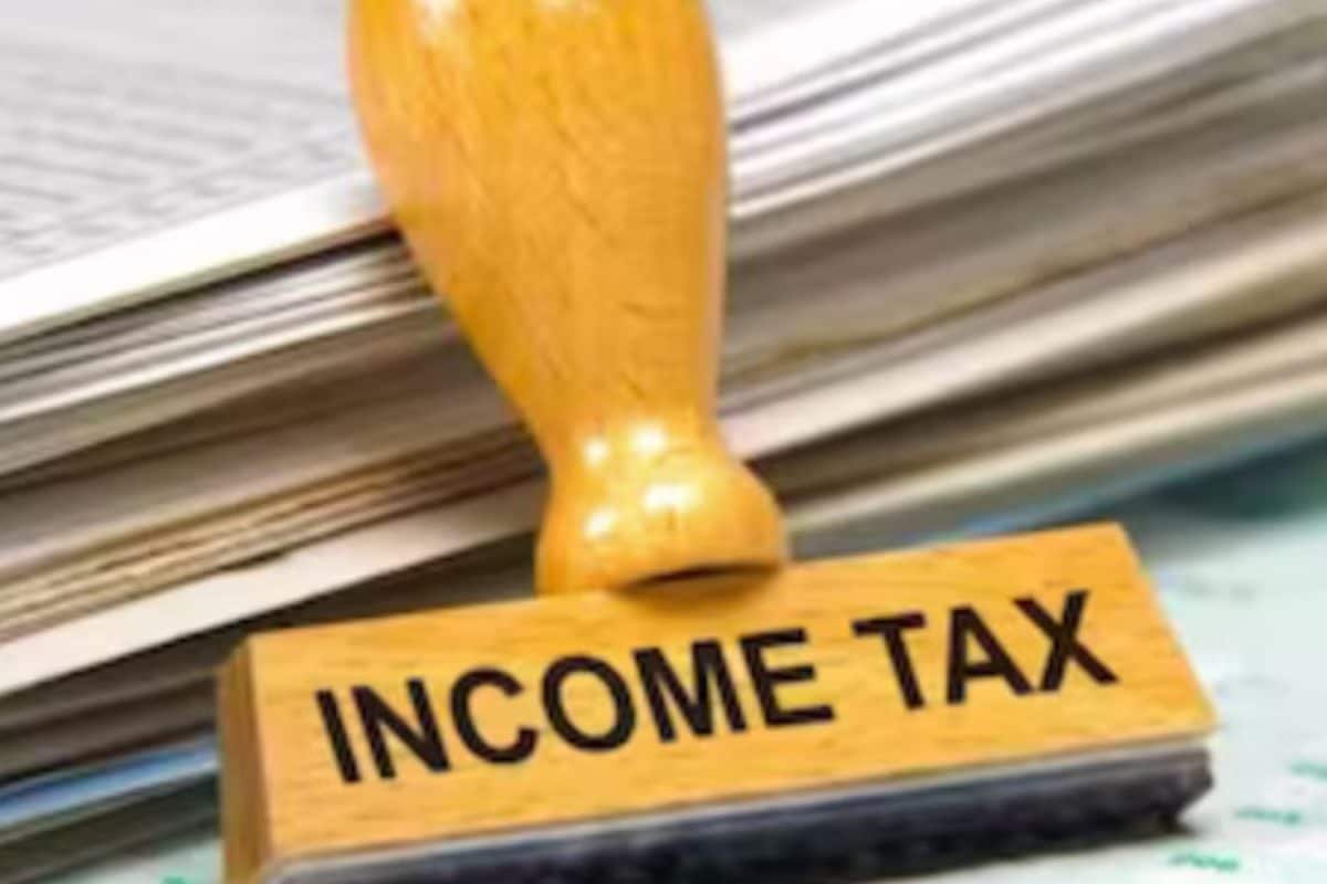 Old Vs New Tax Regime: How To Choose The Right Option For FY 2024-25