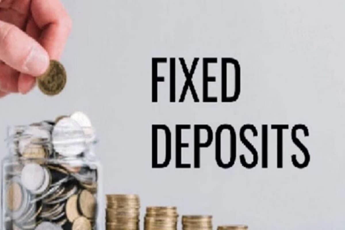 Govt Scheme Or Bank FDs: Which Is Better For Long-Term Investment