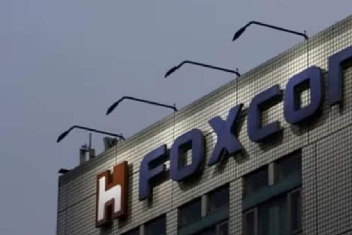 Foxconn To Invest Rs 15,000 Crore In Tamil Nadu, Generate 14,000 Jobs: Minister