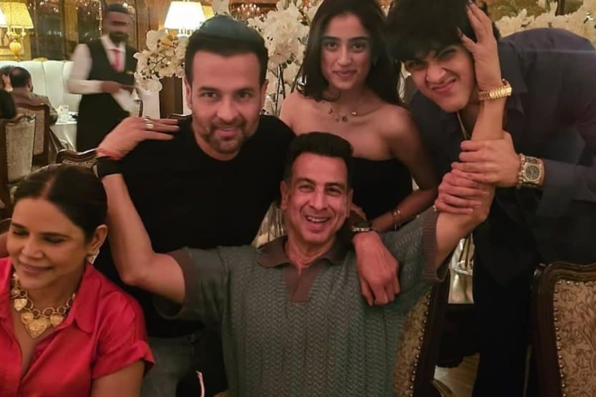 Ronit Roy Missed His Daughter ‘Terribly’ While Celebrating Birthday With Family