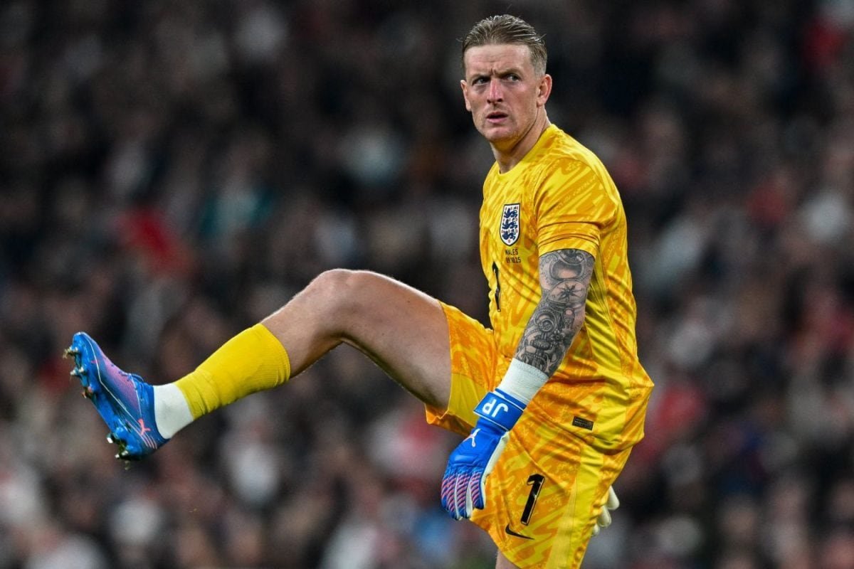 Jordan Pickford Scripts History! Surpasses Gordan Banks Record For England With...