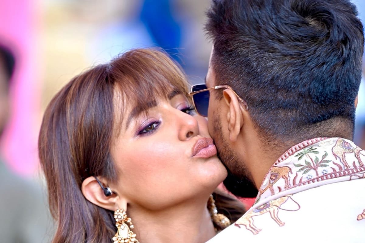 Hina Khans New Photo With Jigar Ka Tukda Rocky Jaiswal Will Melt Your Heart