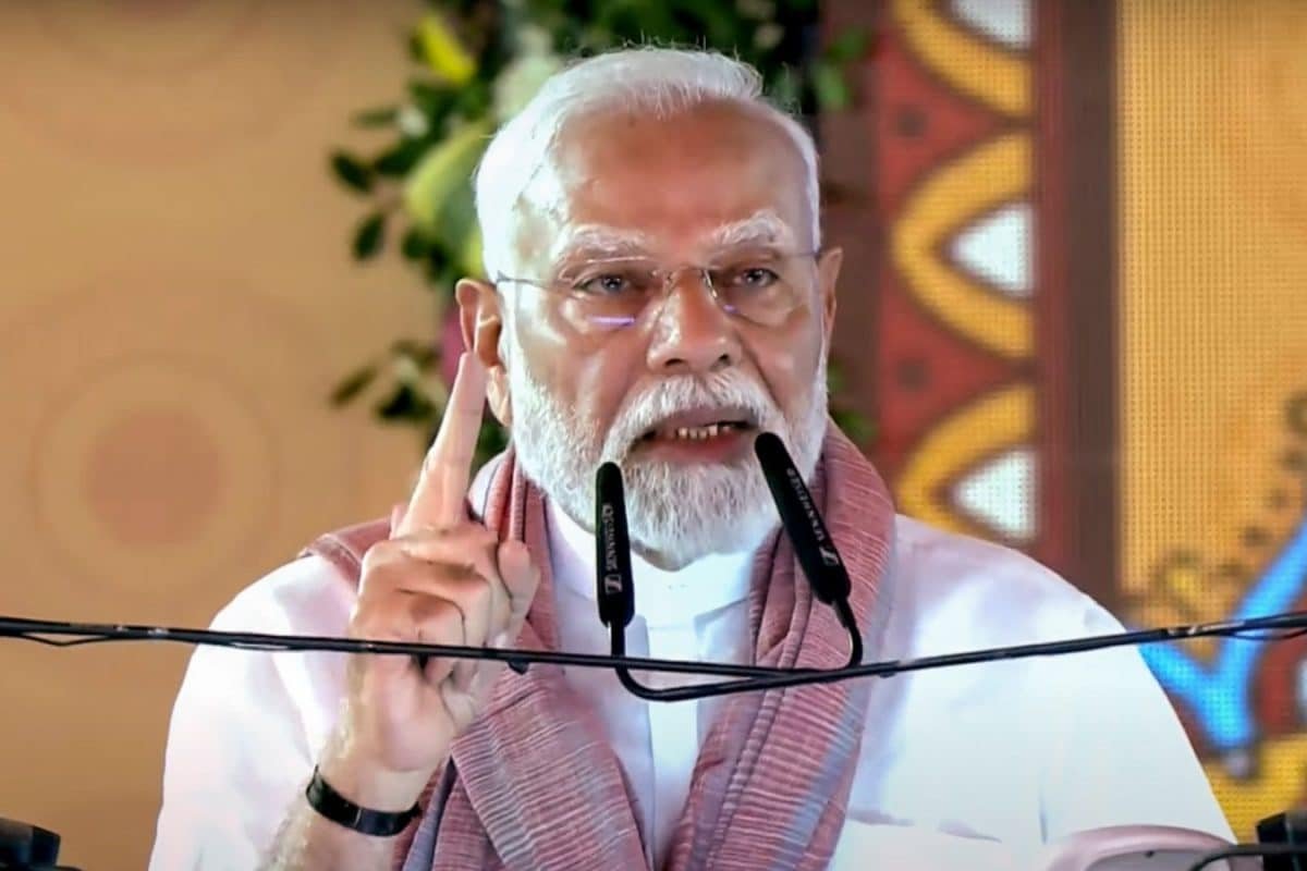 PM Modi Bats For Creative Economy At WAVES 2025: ‘Indias Orange Era Begins’