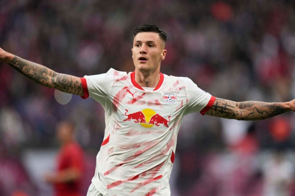 Manchester United Announce Signing Of Slovenia Forward Benjamin Sesko