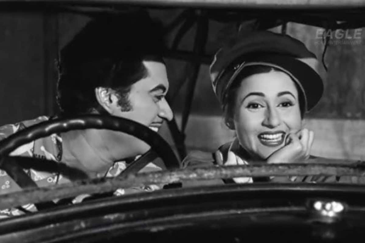 4 Marriages, 1 Legendary Voice And A Farewell At 58: The Extraordinary Life Of A Superstar