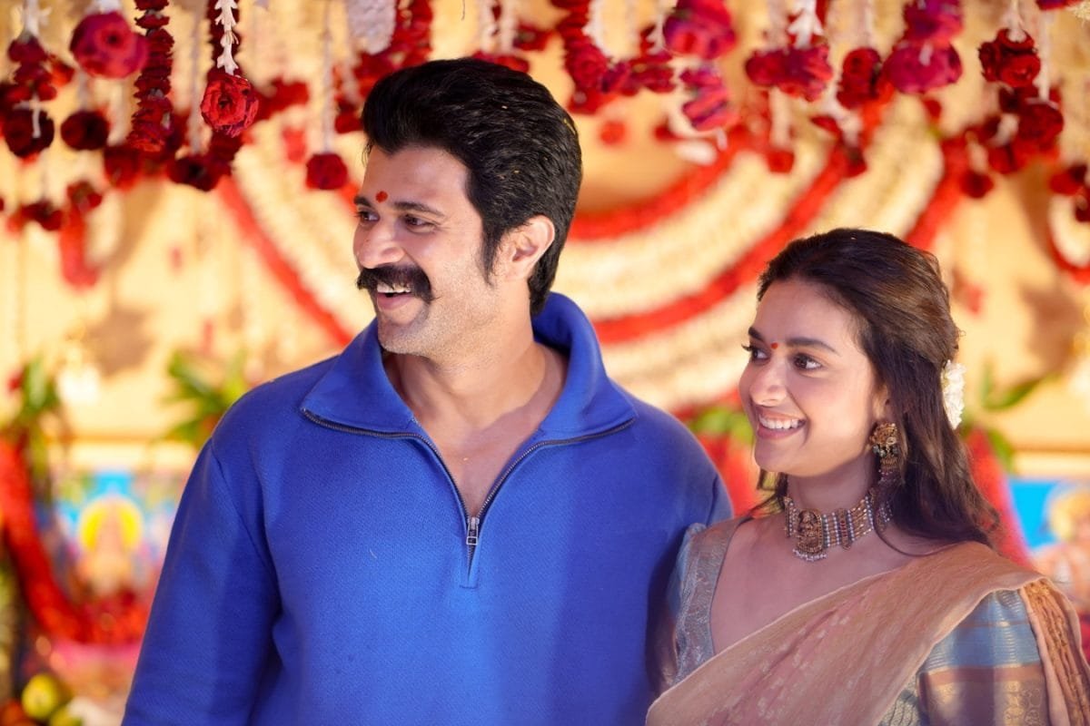 ‘A Wild Beginning!’: Vijay Deverakonda And Keerthy Suresh Unite For New Film Rowdy Janardhan, Pooja Pics Go Viral