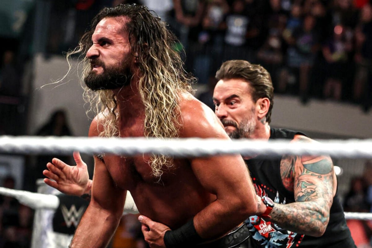 WWE Raw Results: Seth Rollins And Penta Advance, New Day Win Titles