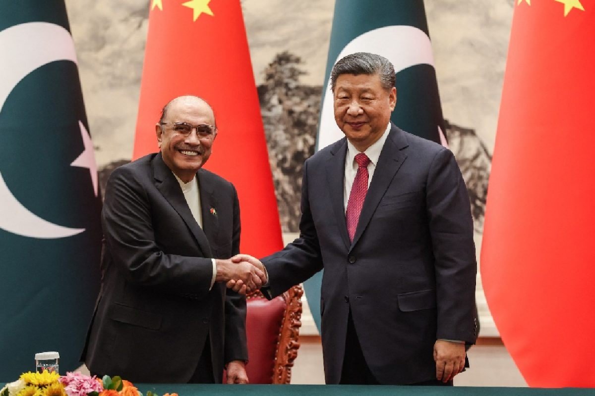 Pakistan Gets $3.7 Billion Lifeline From China In Yuan