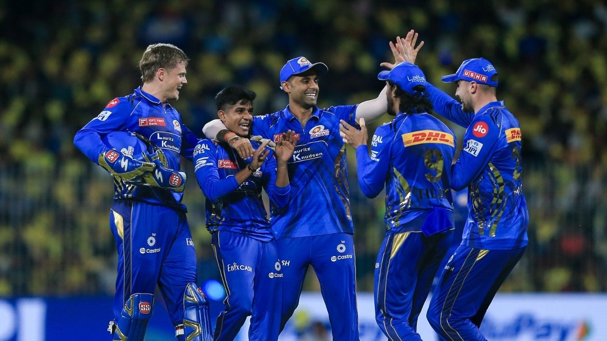 पाकिस्तान ने मुंबई इंडियंस के प्लेयर पर लगाया बैन, IPL 2025 के बीच ये क्या हो गया; जानें पूरा मामला