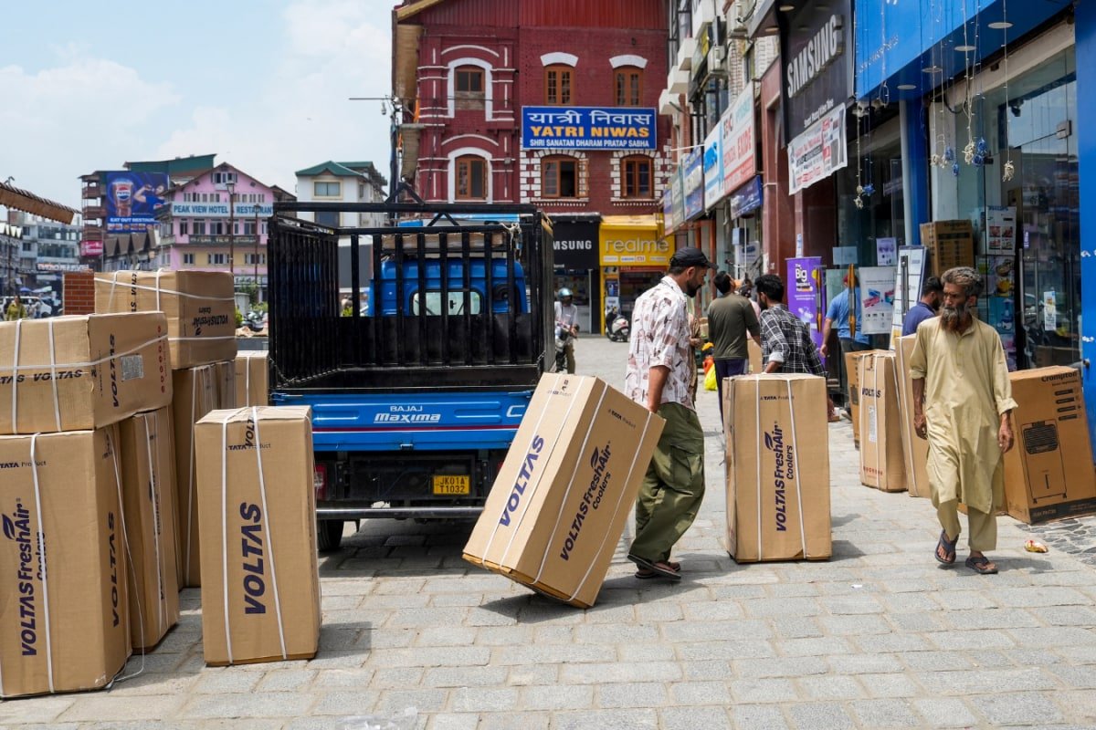 Navratri Sales Soar To Decade-High As GST Cuts Lift Consumer Demand