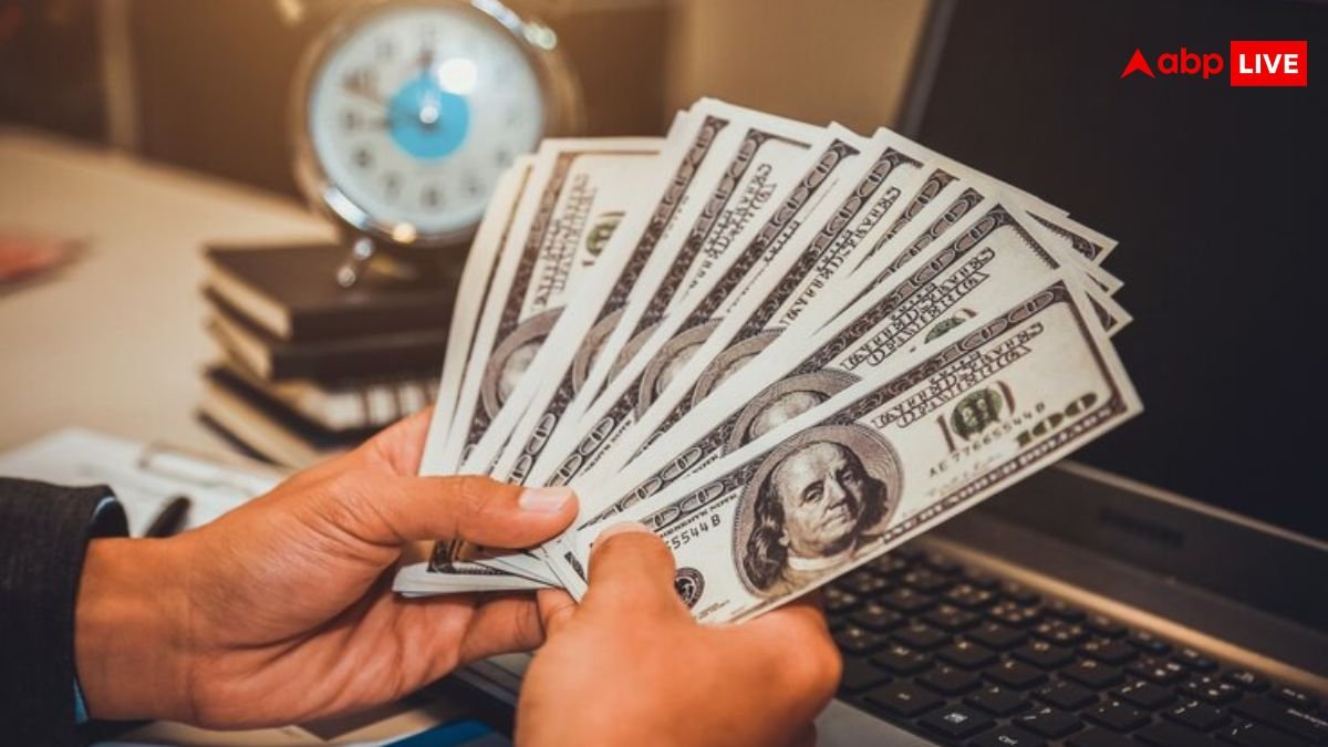 महज 11 दिनों में निकाल लिए 31575 करोड़, लगातार भारतीय शेयर बेच रहे हैं FPI; बाजार से हुआ 1.5 लाख करोड़ का आउटफ्लो