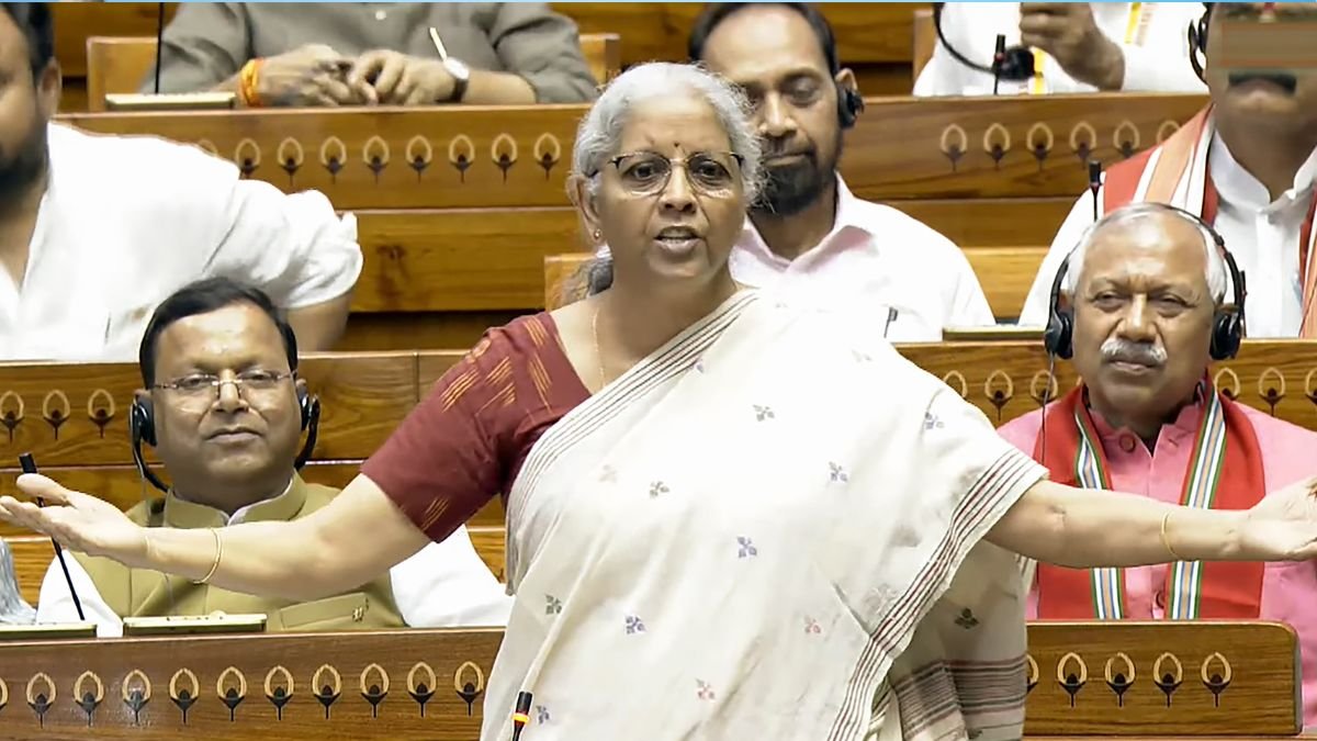 लोकसभा से 35 बदलावों के साथ फाइनेंस बिल पास, निर्मला बोलीं- टैक्स पेयर्स को राहत, जानें क्या खास