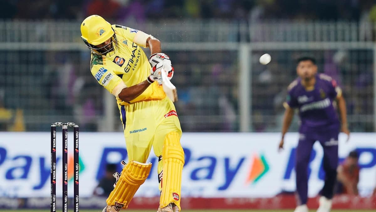 6,6,6,6,6,4,4... CSK के खिलाड़ी का तूफान; गेंदबाज नहीं भूलेंगे ऐसी कुटाई; 350 से ज्यादा रहा स्ट्राइक रेट