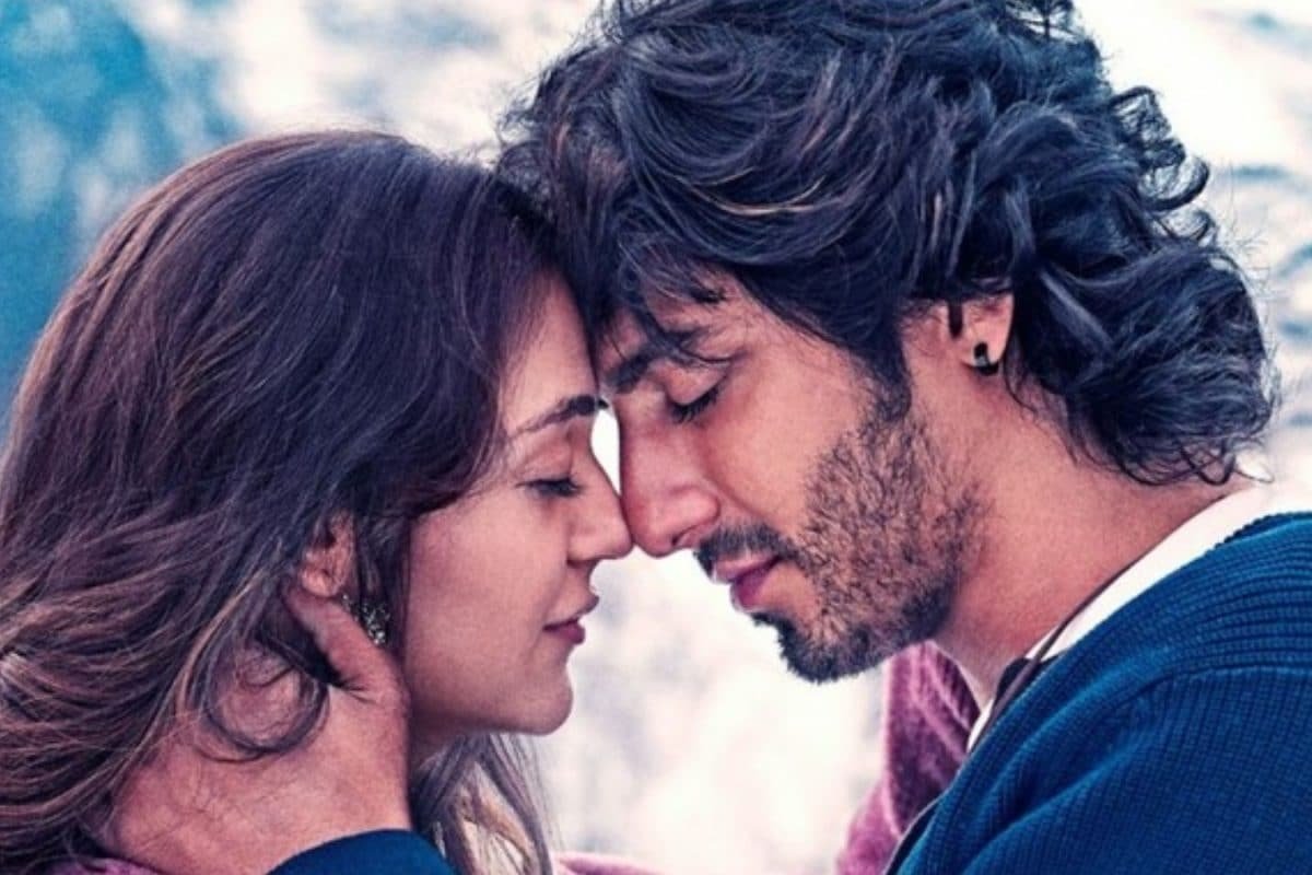 Ahaan Pandays Saiyaara Teaser Out: Ananya Pandays Cousin Romances Aneet Padda | Watch