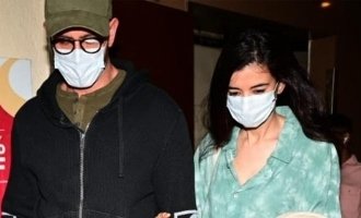 No Breakup Here! Hrithik and Sabas Public Appearance Ends Speculation