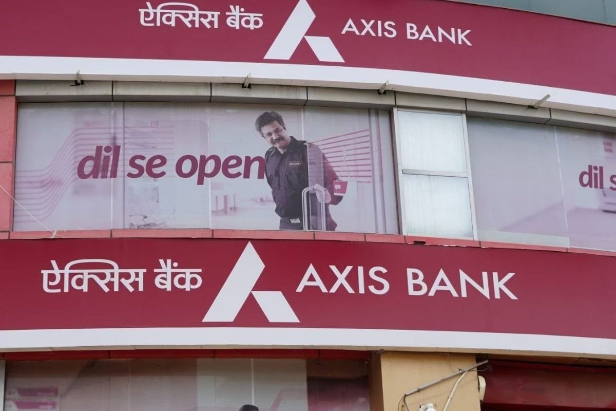 Axis Bank Q4 Results: Net Profit Marginally Falls To Rs 7,118 Crore, Re 1 Dividend Declared