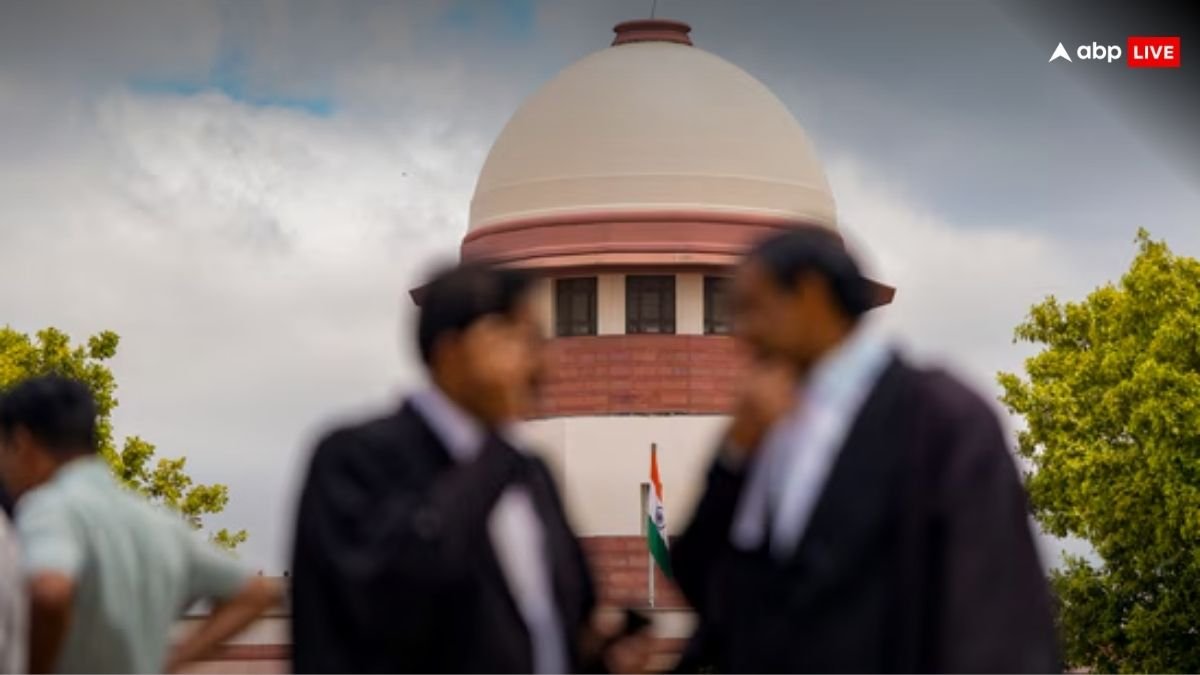 राहुल गांधी के वोट चोरी के आरोपों की जांच की मांग सुप्रीम कोर्ट ने नहीं सुनी, कांग्रेस से जुड़े वकील ने दाखिल की थी याचिका