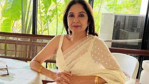 How Neena Gupta Gave Egg Bhurji A Spicy Twist With Pav Bhaji Masala