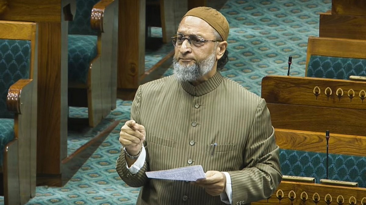 जामिया मिल्लिया इस्लामिया में मुस्लिम आरक्षण पर विवाद, ओवैसी ने सरकार पर साधा निशाना