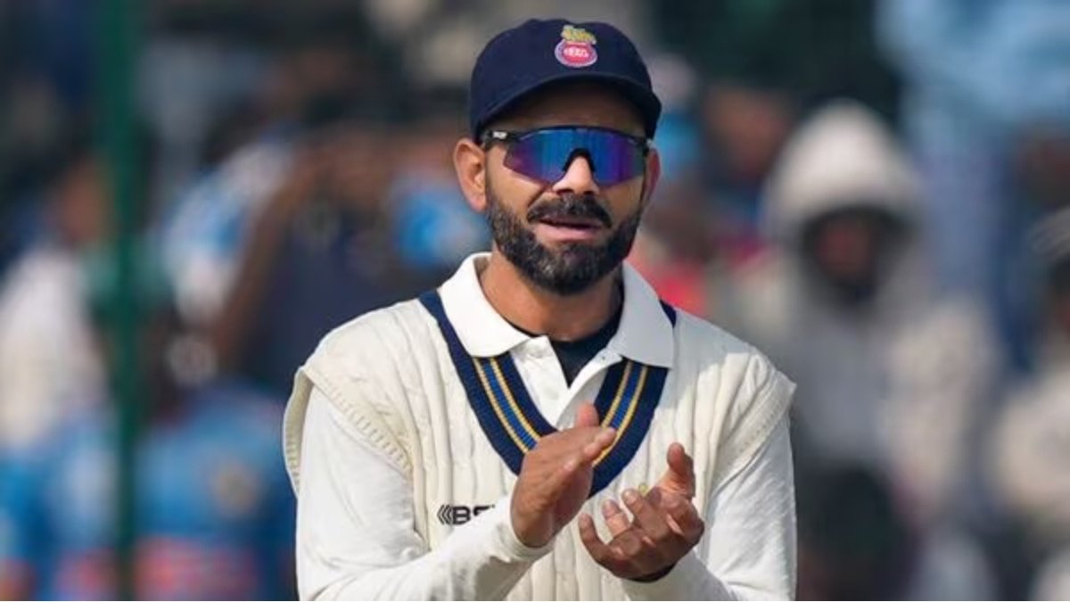 शाहरुख-अमिताभ के लेवल पर पहुंचे Virat Kohli, पाकिस्तानी दिग्गज ने तारीफ में कहा- रियल आइकन