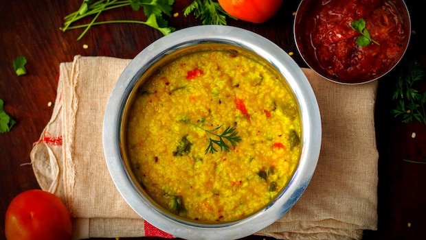 How To Make One-Pot Rasam Rice: A Warm Hug In A Bowl
